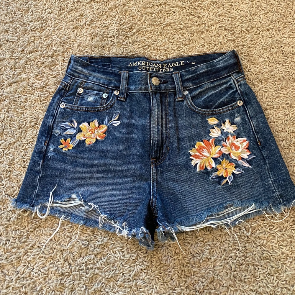 American Eagle embroidered denim shorts